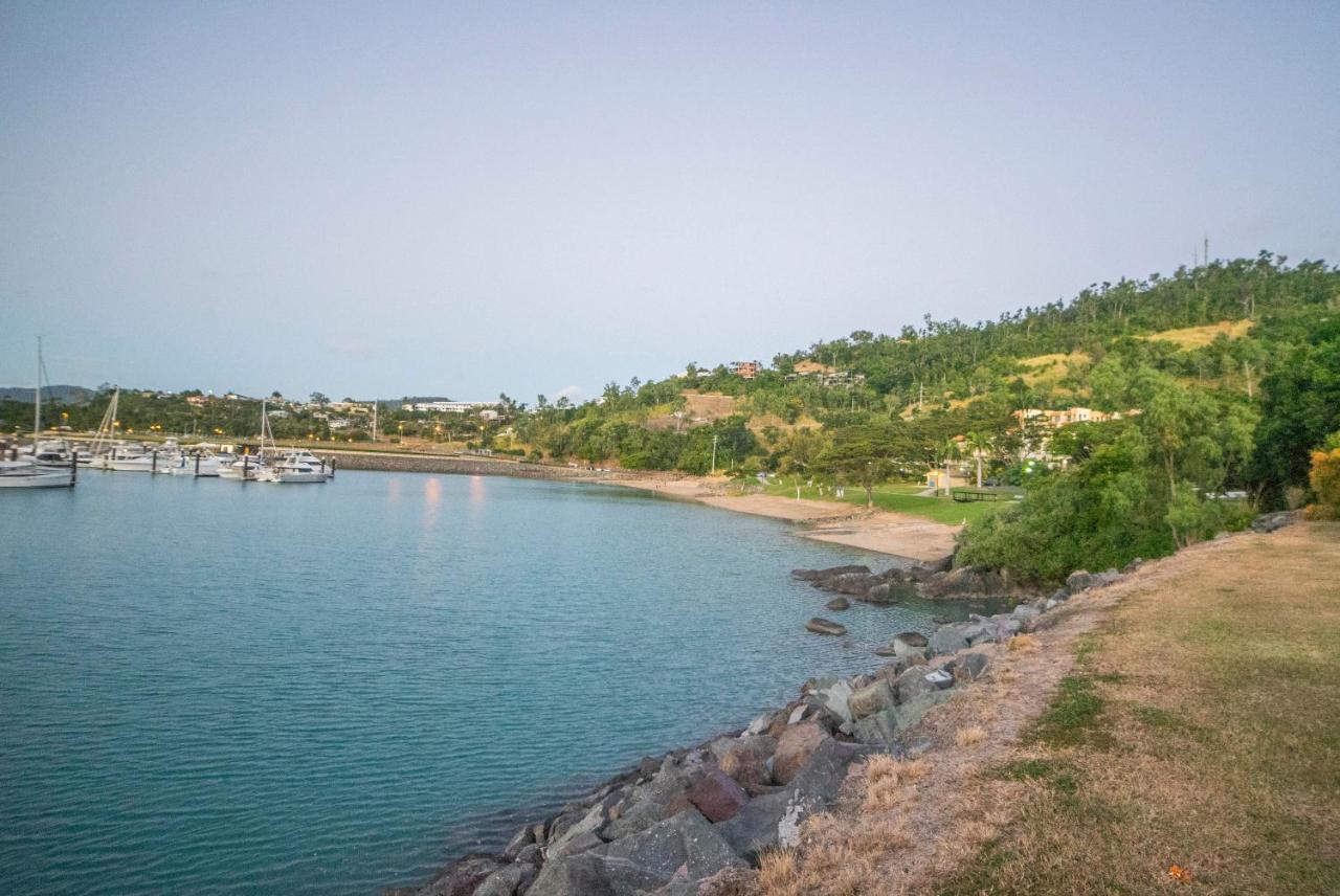 Marina View Apartment Airlie Beach Exteriér fotografie